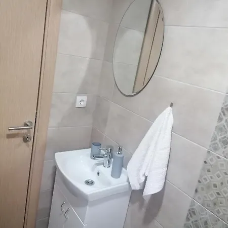 Apartment Ruzina Staza *