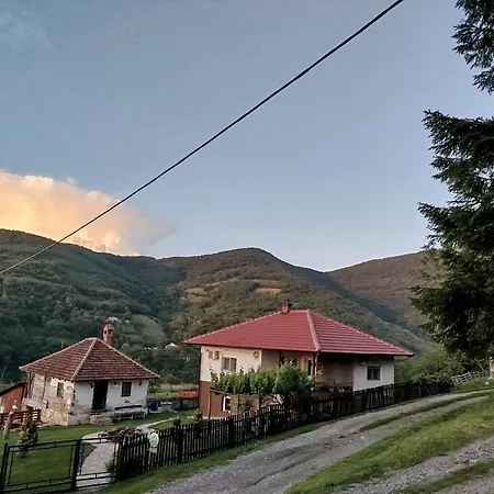 Apartment Ruzina Staza *