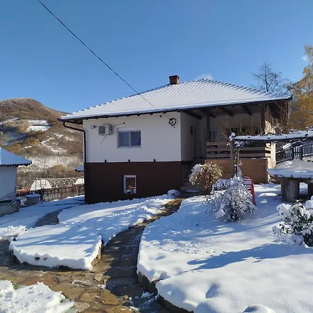 Apartment Ruzina Staza *